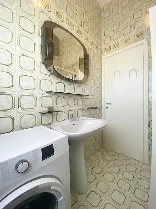 I Bagni 36 - Piazza Marconi Fronte Mare Con Piscina - Immobil Relax Apartment Lido di Jesolo Italy